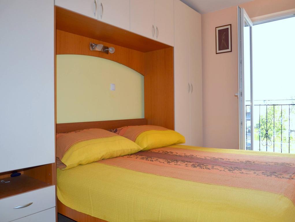 Apartman Julienne Kaštela Buitenkant foto