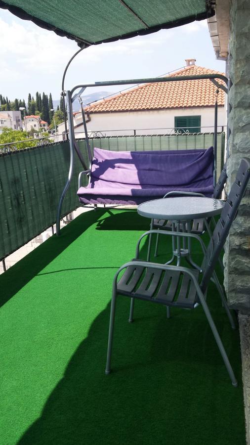 Apartman Julienne Kaštela Buitenkant foto